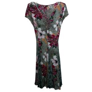Bila Dress Floral Vneck Green and Pink Tie Waist Size Small